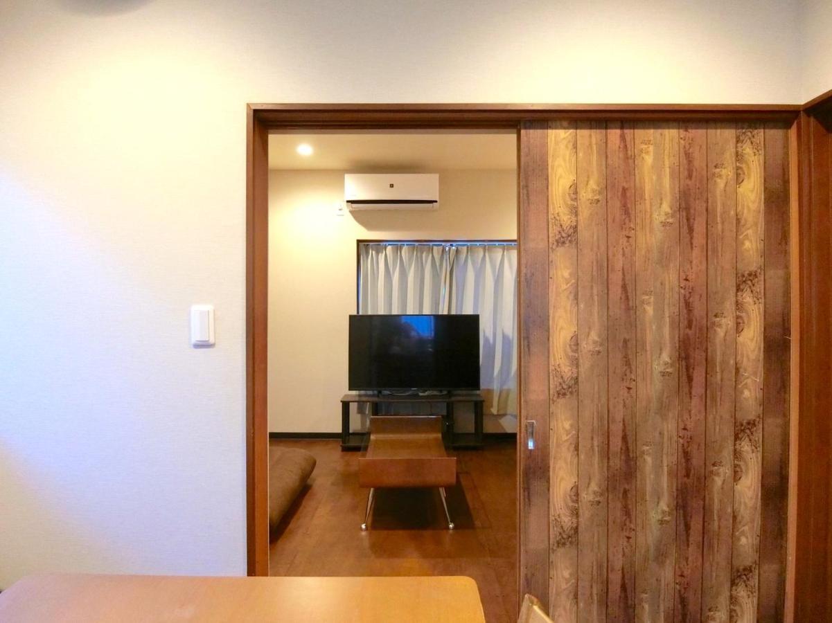 Hotel Futaba Heights -フタバハイツ- Tokyo Bagian luar foto